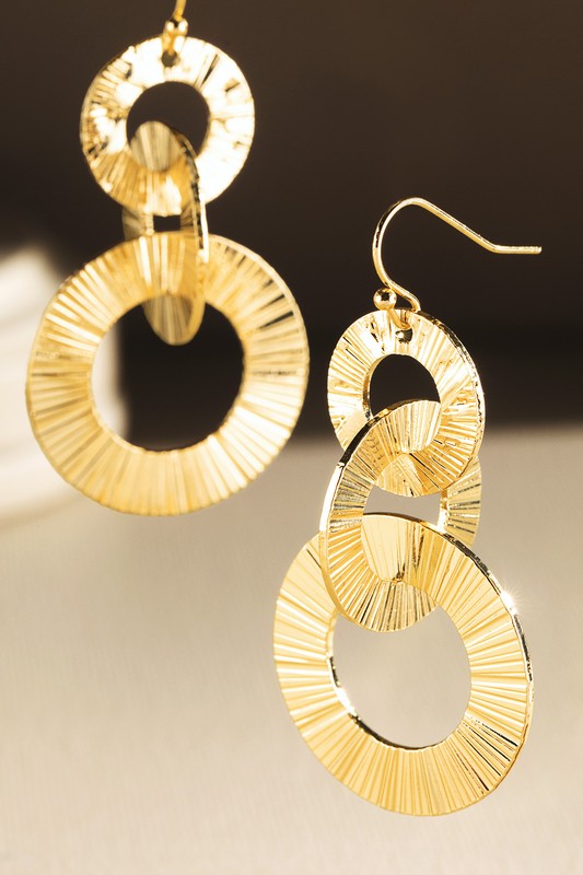 Gold Texture Circle Link Earring