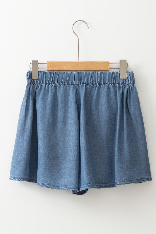 Flowy Elastic Waistline Denim Shorts-2