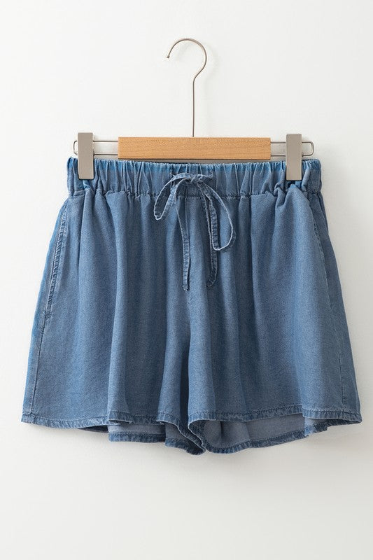 Flowy Elastic Waistline Denim Shorts-2