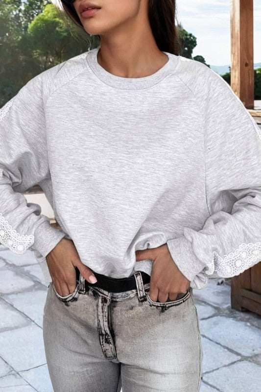 Lace Patchwork Raglan Sweatshirt