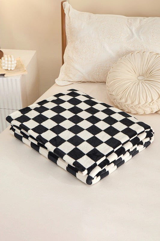 Soft Checkered Blanket